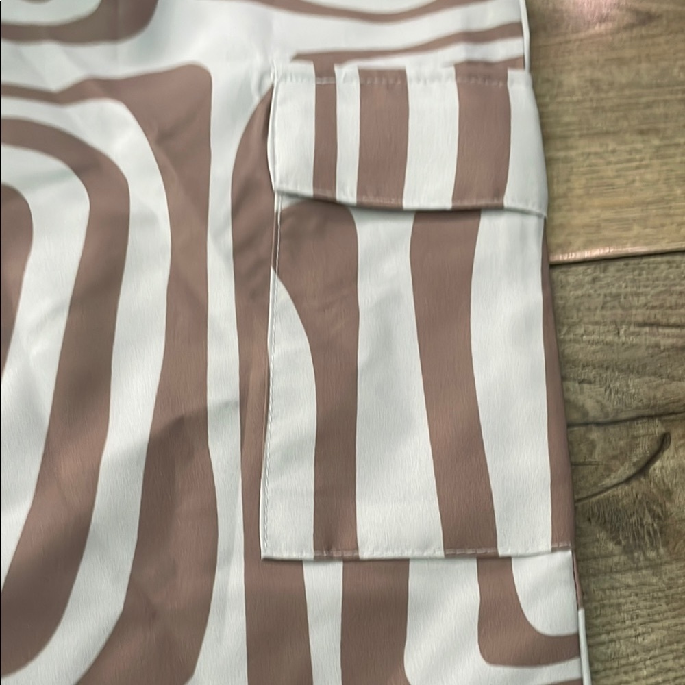 Geometric Patterned Women's Pants - image 3